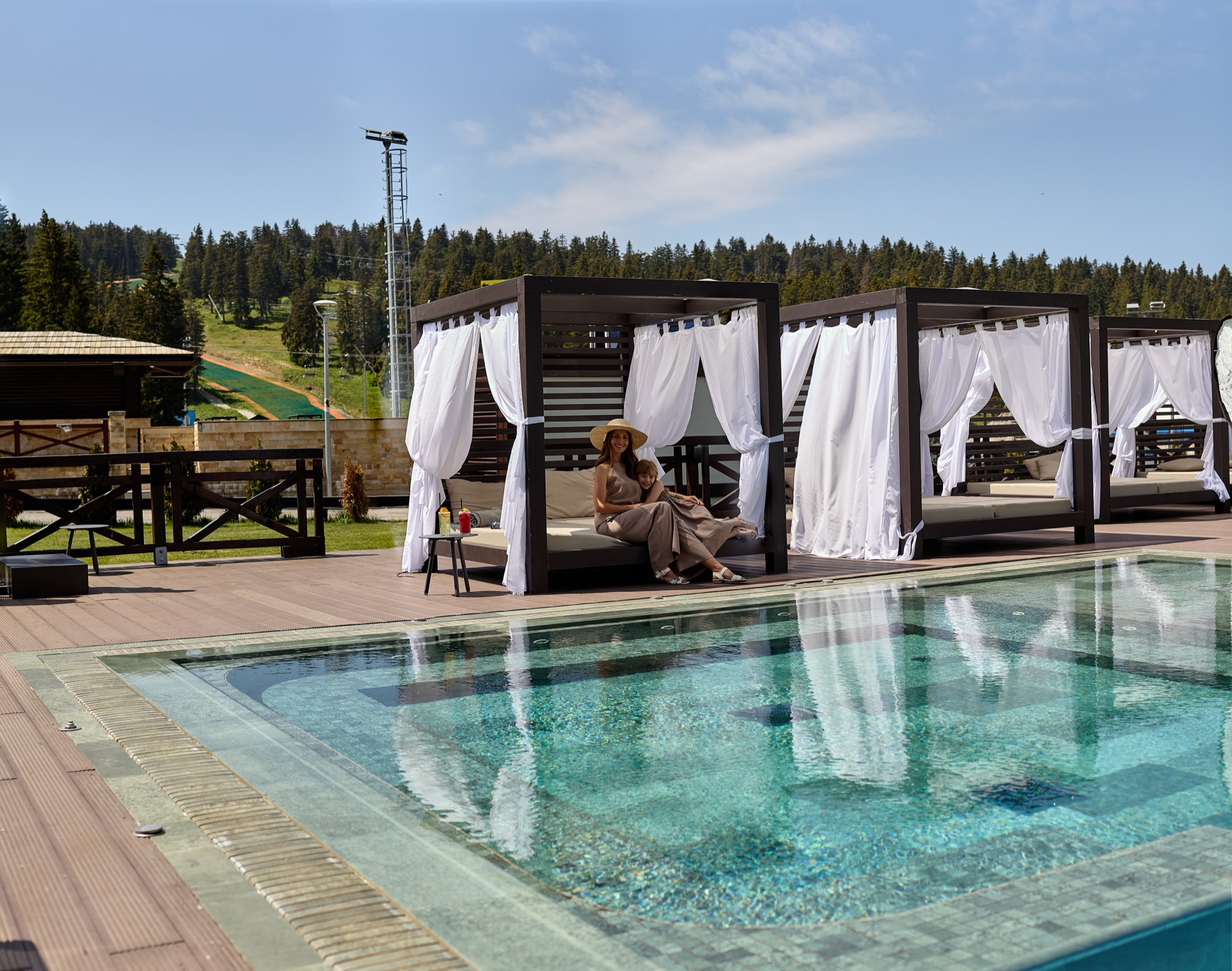 Kopaonik - infoKOP - Kada planina šapuće, a luksuz je prati | Grand ...